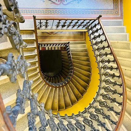 Rakoczi Boulevard 47 아파트 *