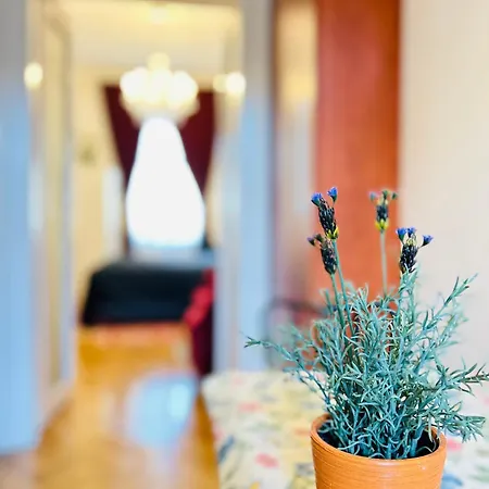 Rakoczi Boulevard 47 Apartment Budapest